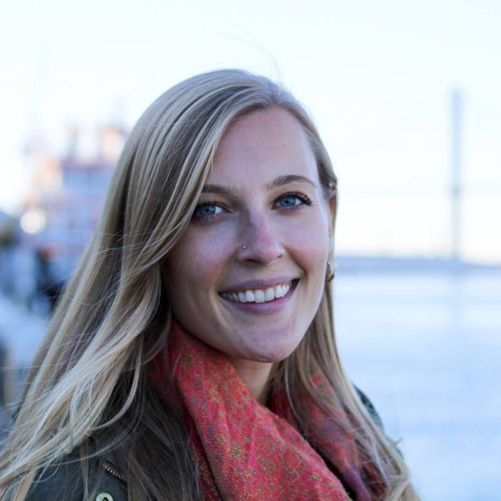 Meet your Posher, Eva